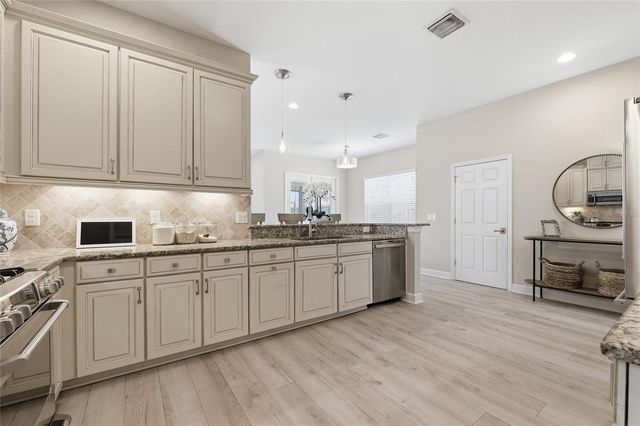 11209 GRAND PARK AVENUE, Riverview, FL 33578