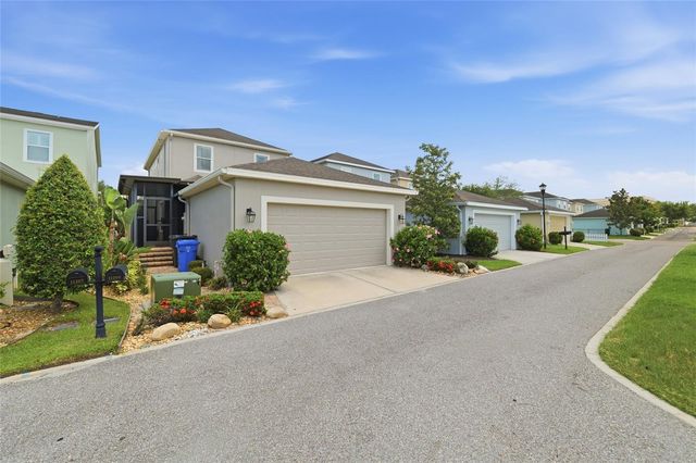 11209 GRAND PARK AVENUE, Riverview, FL 33578