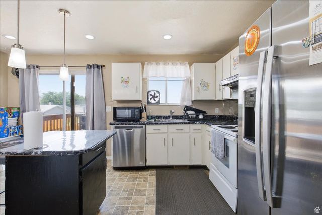 6130 W POWDERWOOD DR, West Valley City, UT 84128