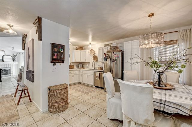 216 Yardarm Way, Las Vegas, NV 89145