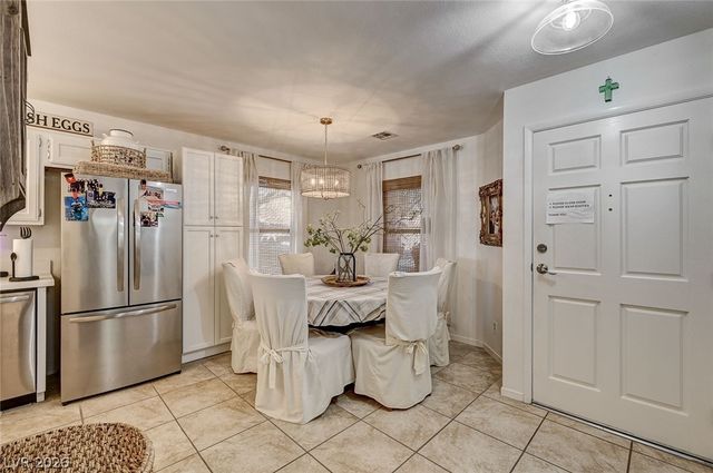 216 Yardarm Way, Las Vegas, NV 89145