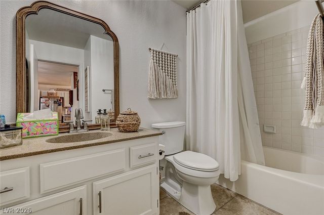 216 Yardarm Way, Las Vegas, NV 89145