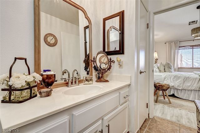 216 Yardarm Way, Las Vegas, NV 89145