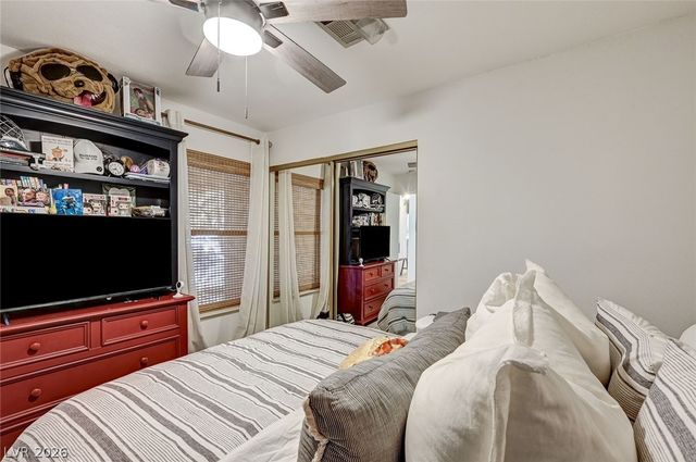 216 Yardarm Way, Las Vegas, NV 89145