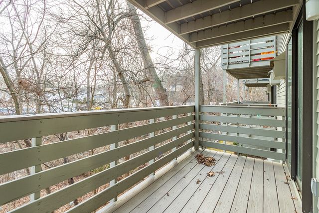 1195 Grafton 39, Worcester, MA 01604