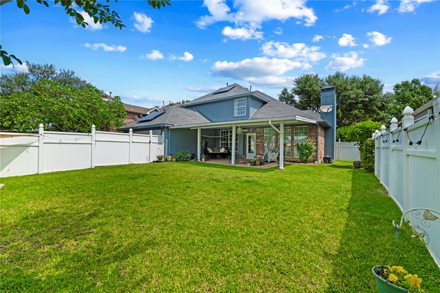 1184 Pleasant Oaks Drive, Lewisville, TX 75067