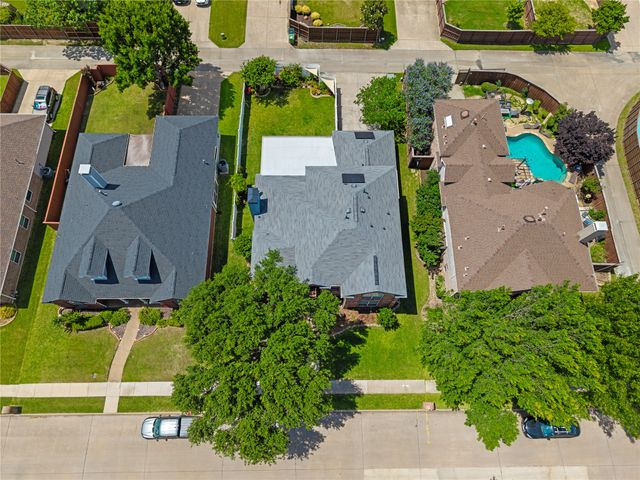 1184 Pleasant Oaks Drive, Lewisville, TX 75067
