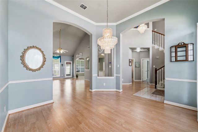 1184 Pleasant Oaks Drive, Lewisville, TX 75067