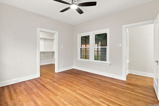 146 North Dr, San Antonio, TX 78201
