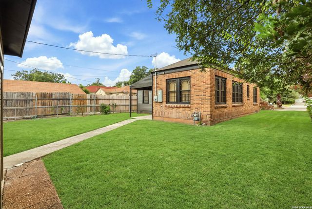 146 North Dr, San Antonio, TX 78201