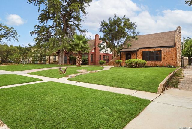 146 North Dr, San Antonio, TX 78201