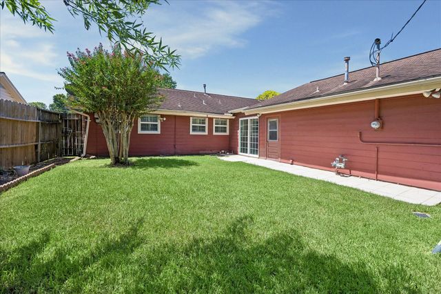 3630 Latma Drive, Houston, TX 77025