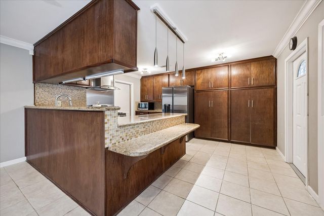 3630 Latma Drive, Houston, TX 77025