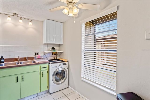1980 TAHITIAN PLACE 10, Dunedin, FL 34698