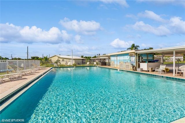 5558 Palm Beach BLVD 82, Fort Myers, FL 33905
