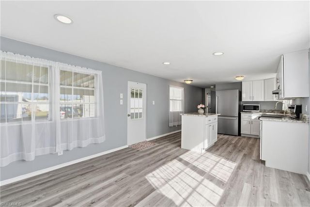 5558 Palm Beach BLVD 82, Fort Myers, FL 33905