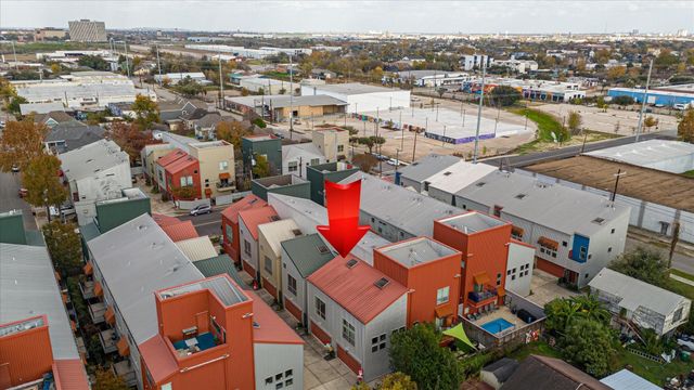 3028 Commerce Street, Houston, TX 77003