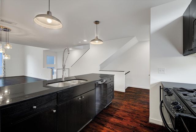 3028 Commerce Street, Houston, TX 77003