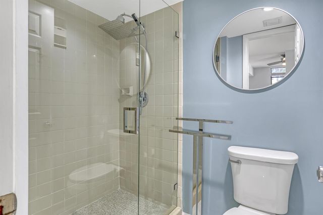 3650 Whitehall Drive 201, West Palm Beach, FL 33401