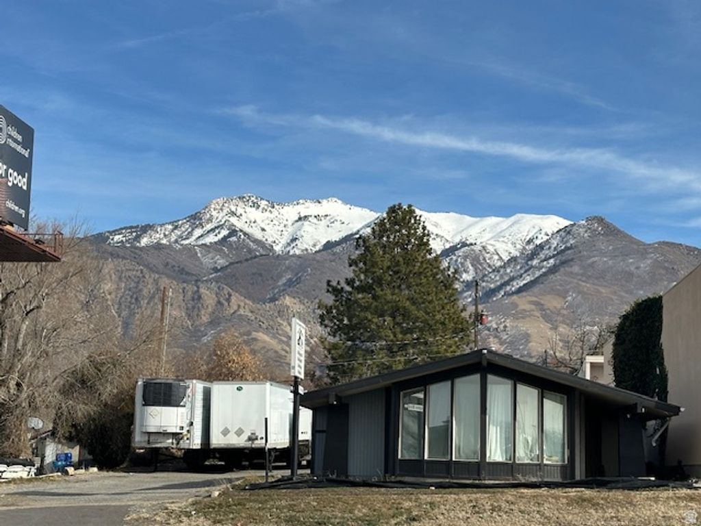 3772 S WASHINGTON BLVD, South Ogden, UT 84403