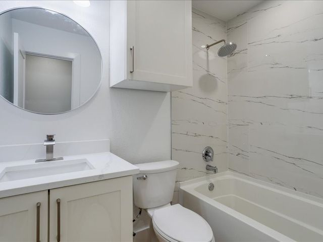 245 Silver Lake Trail, Fort Worth, TX 76140