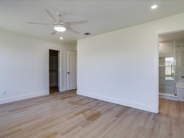 245 Silver Lake Trail, Fort Worth, TX 76140