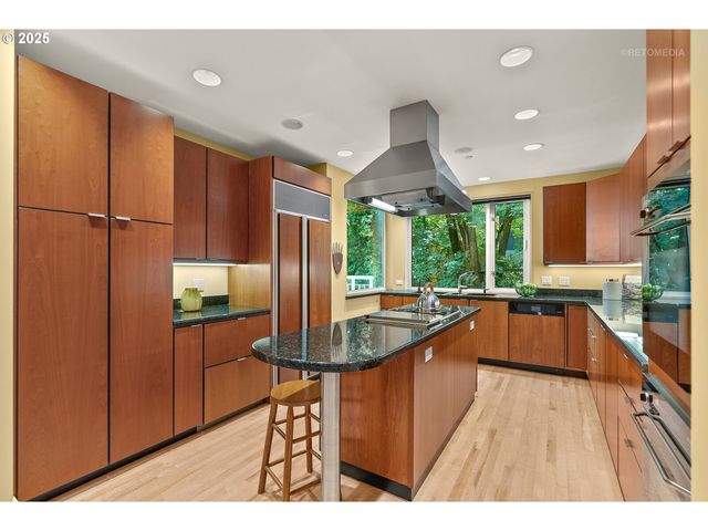 1540 Sw VISTA Ave 2000, Portland, OR 97201