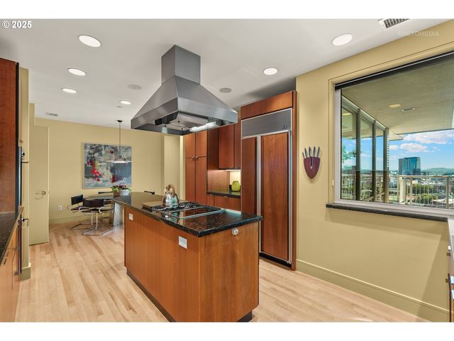 1540 Sw VISTA Ave 2000, Portland, OR 97201