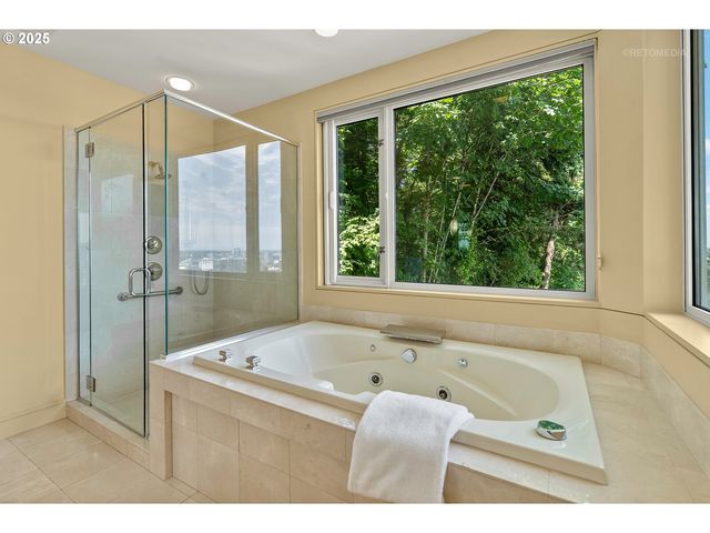 1540 Sw VISTA Ave 2000, Portland, OR 97201