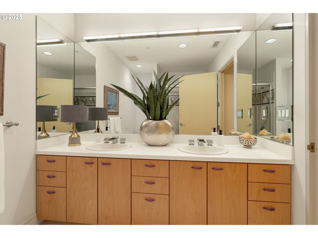 1540 Sw VISTA Ave 2000, Portland, OR 97201