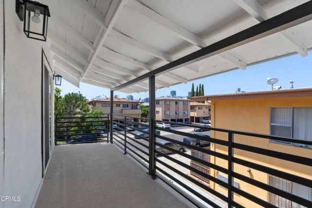 1206 Tamarind Avenue, Los Angeles, CA 90038