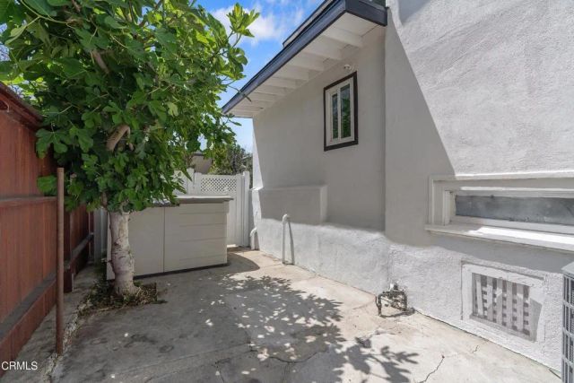 1206 Tamarind Avenue, Los Angeles, CA 90038