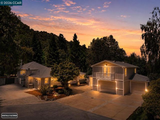 26929 Palomares Rd, Castro Valley, CA 94552