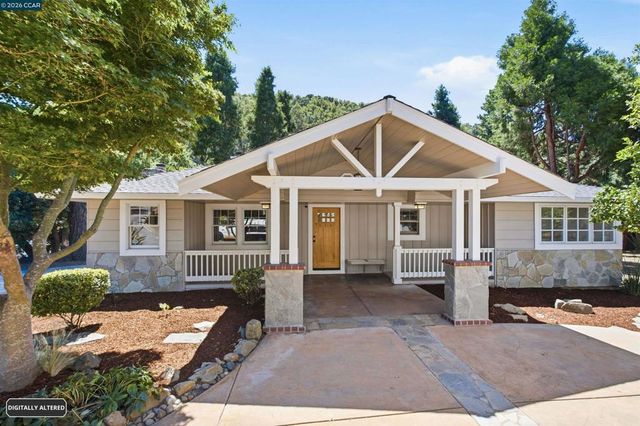 26929 Palomares Rd, Castro Valley, CA 94552
