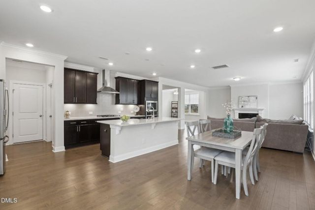 1829 Knights Crest Way, Wake Forest, NC 27587