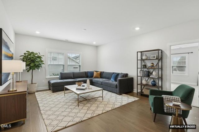 1829 Knights Crest Way, Wake Forest, NC 27587