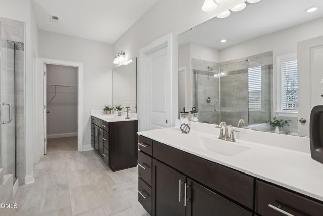 1829 Knights Crest Way, Wake Forest, NC 27587