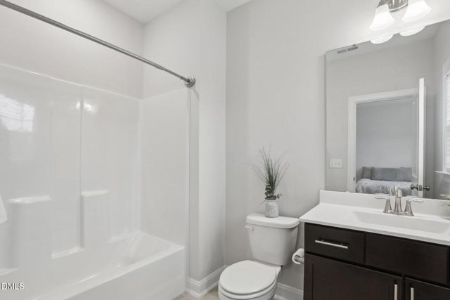 1829 Knights Crest Way, Wake Forest, NC 27587