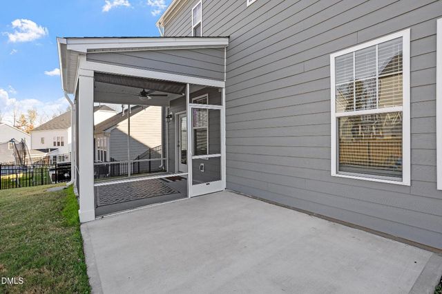 1829 Knights Crest Way, Wake Forest, NC 27587