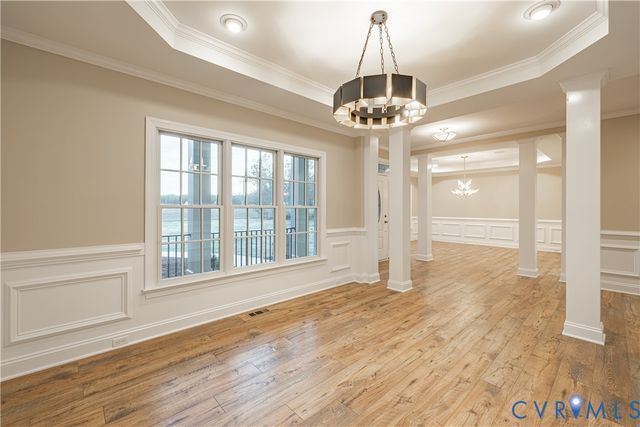 8313 Mount Eagle Rd, Hanover, VA 23005