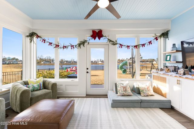 283 Hanover Lakes Drive, Wilmington, NC 28401