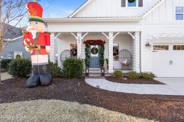 283 Hanover Lakes Drive, Wilmington, NC 28401