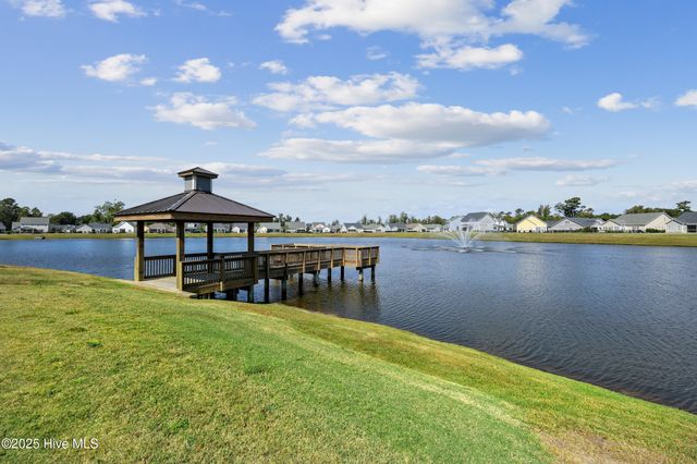283 Hanover Lakes Drive, Wilmington, NC 28401