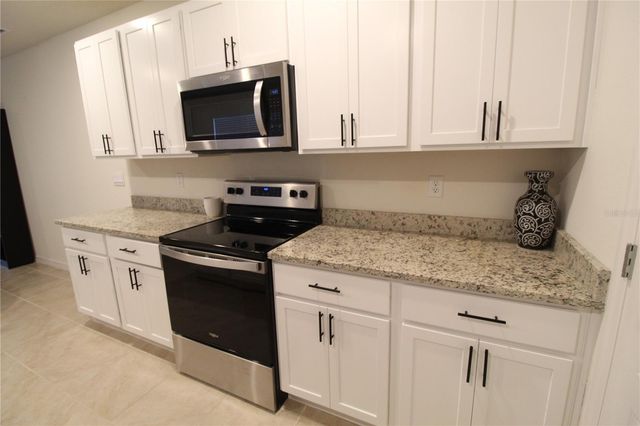 423 PELHAM PARK DRIVE, Deland, FL 32720