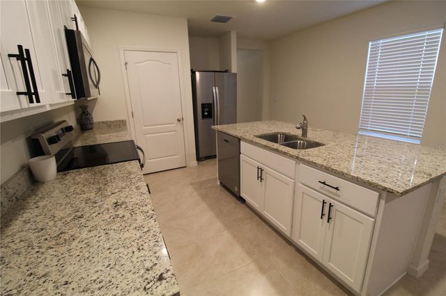 423 PELHAM PARK DRIVE, Deland, FL 32720