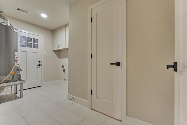 27286 Jimmy Lane, Conroe, TX 77385