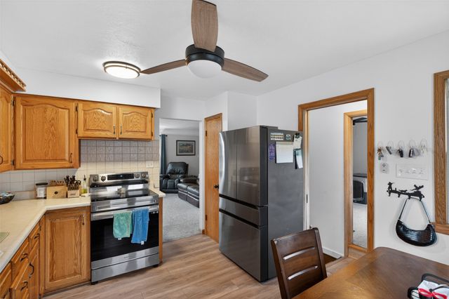 7323 Maple Drive, Urbandale, IA 50322