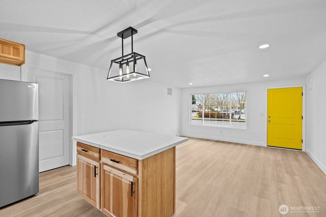 405 E K Street, Shelton, WA 98584