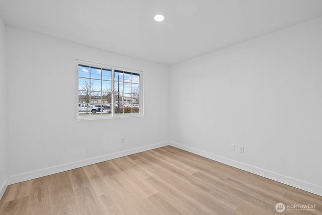 405 E K Street, Shelton, WA 98584