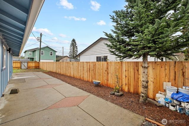 405 E K Street, Shelton, WA 98584